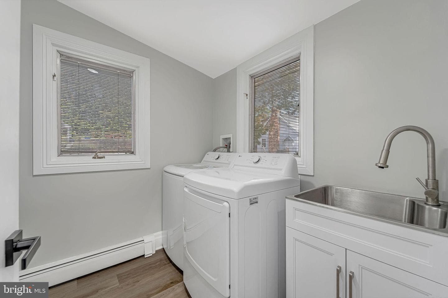 301 Shadeland Avenue photo 33