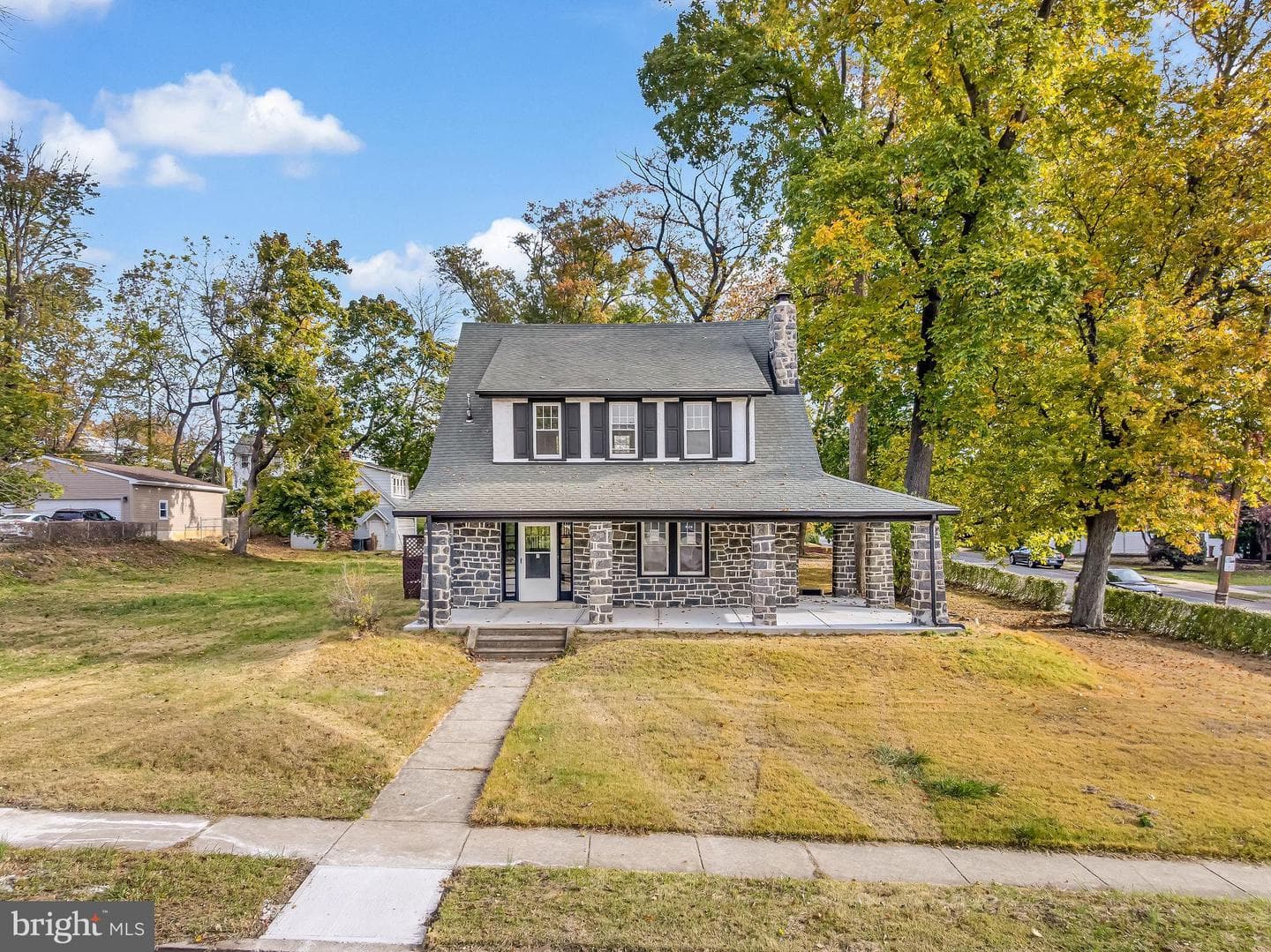 301 Shadeland Avenue photo 4