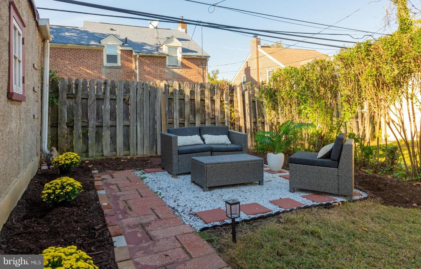 257 W Greenwood Avenue photo 9
