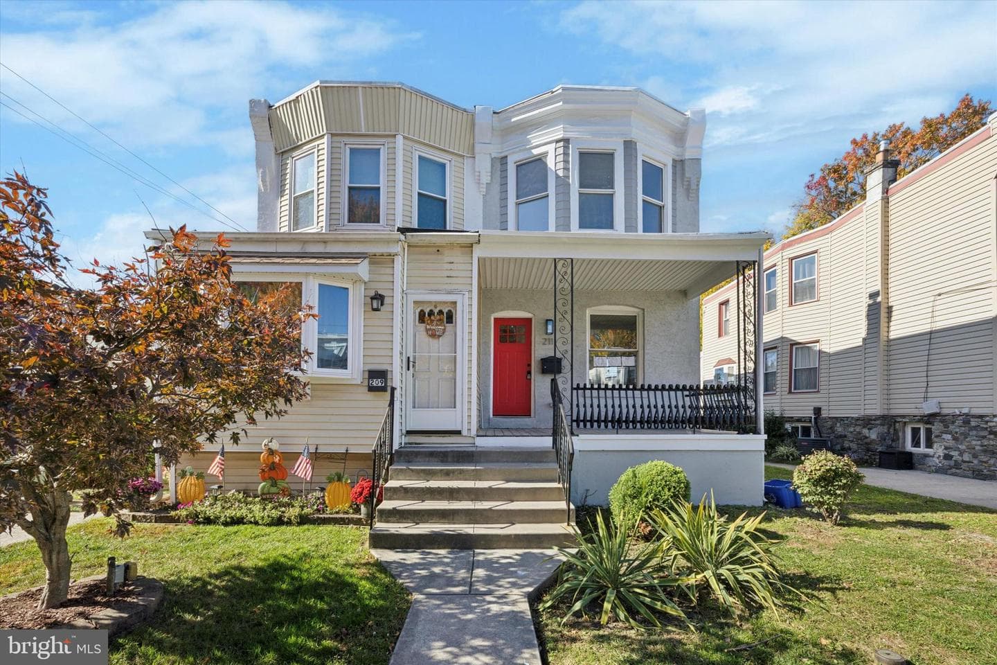 211 Cedar Avenue photo 2
