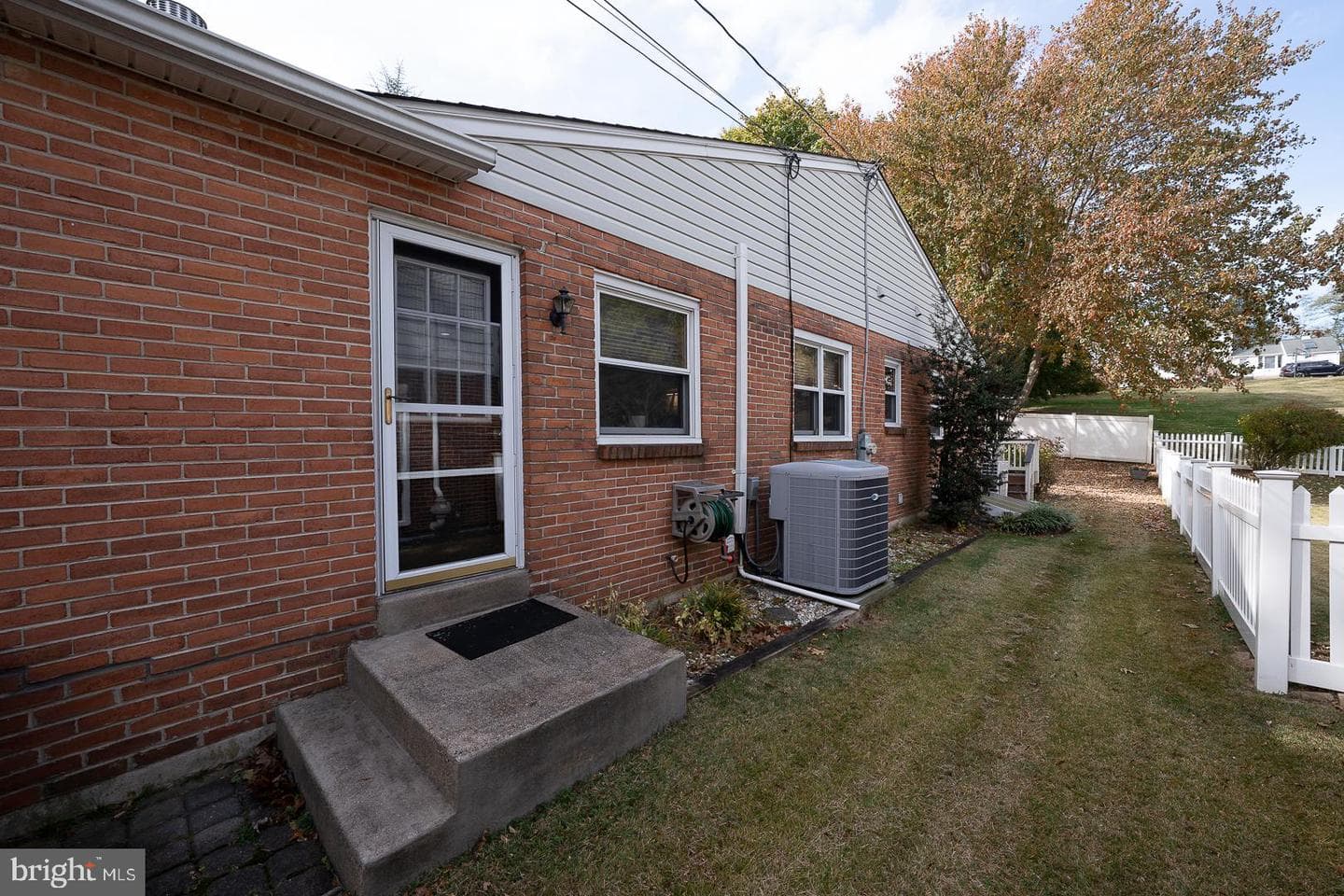 608 Old School House Drive photo 54