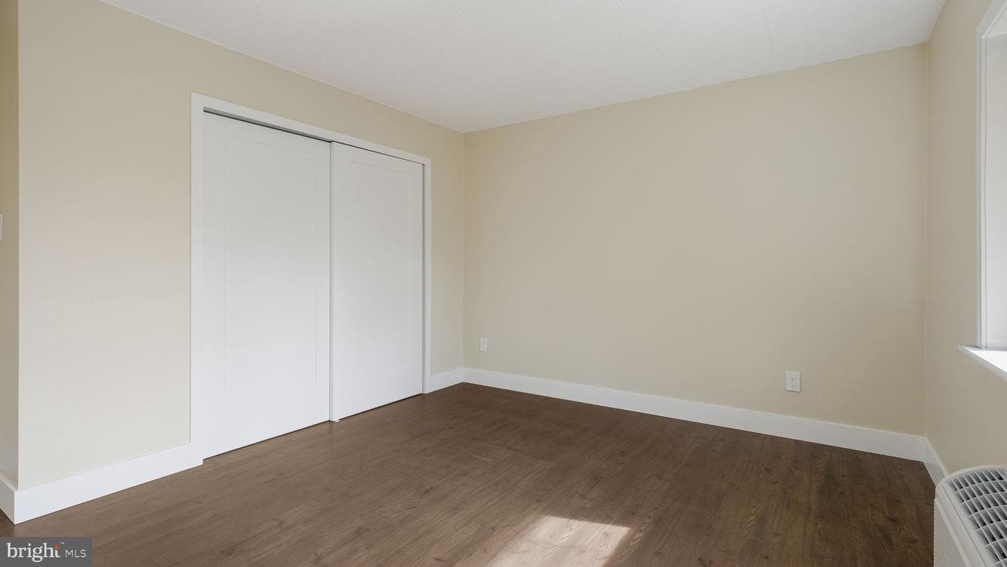 800 Avondale Road #7p photo 16