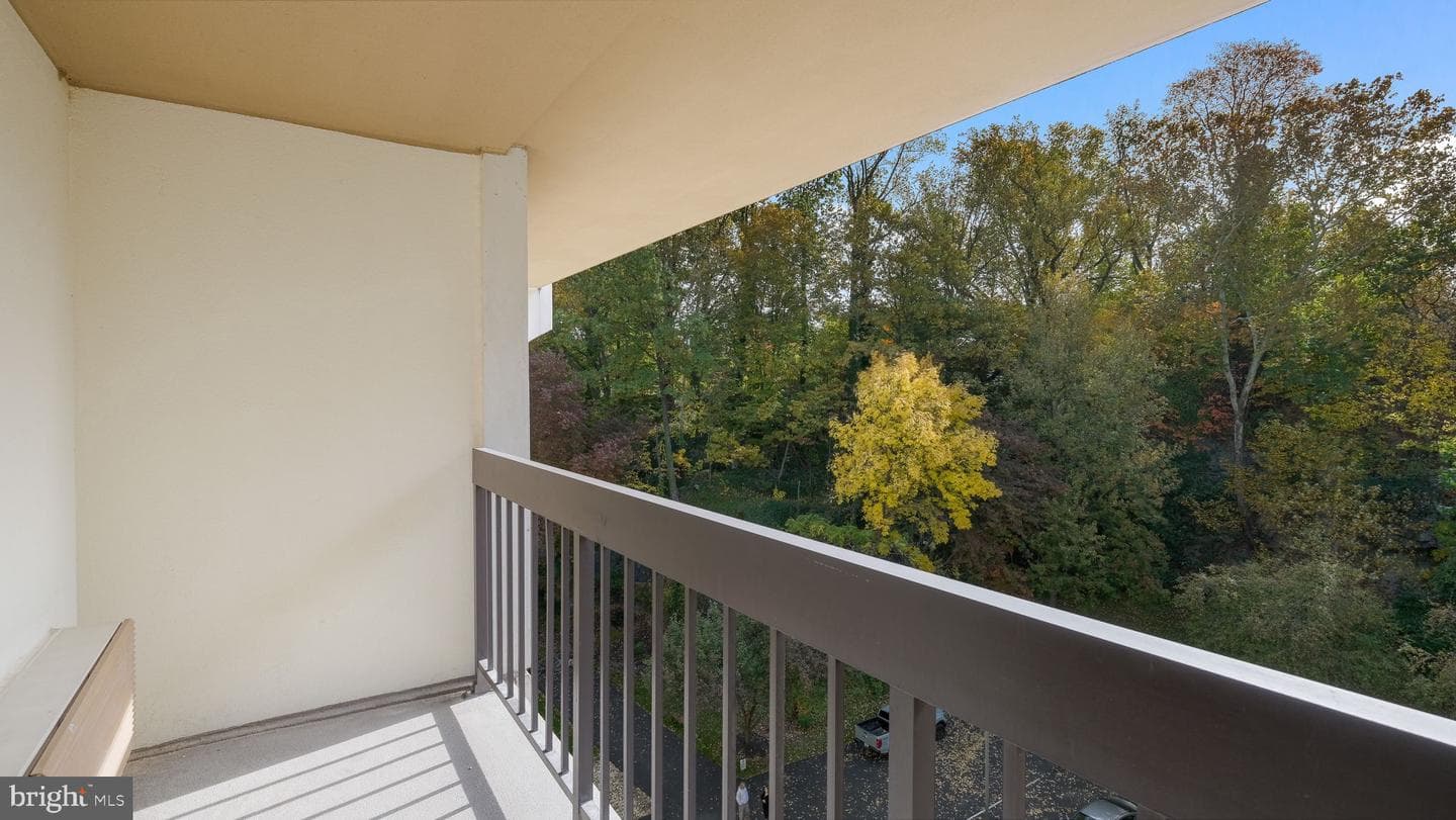 800 Avondale Road #7p photo 22