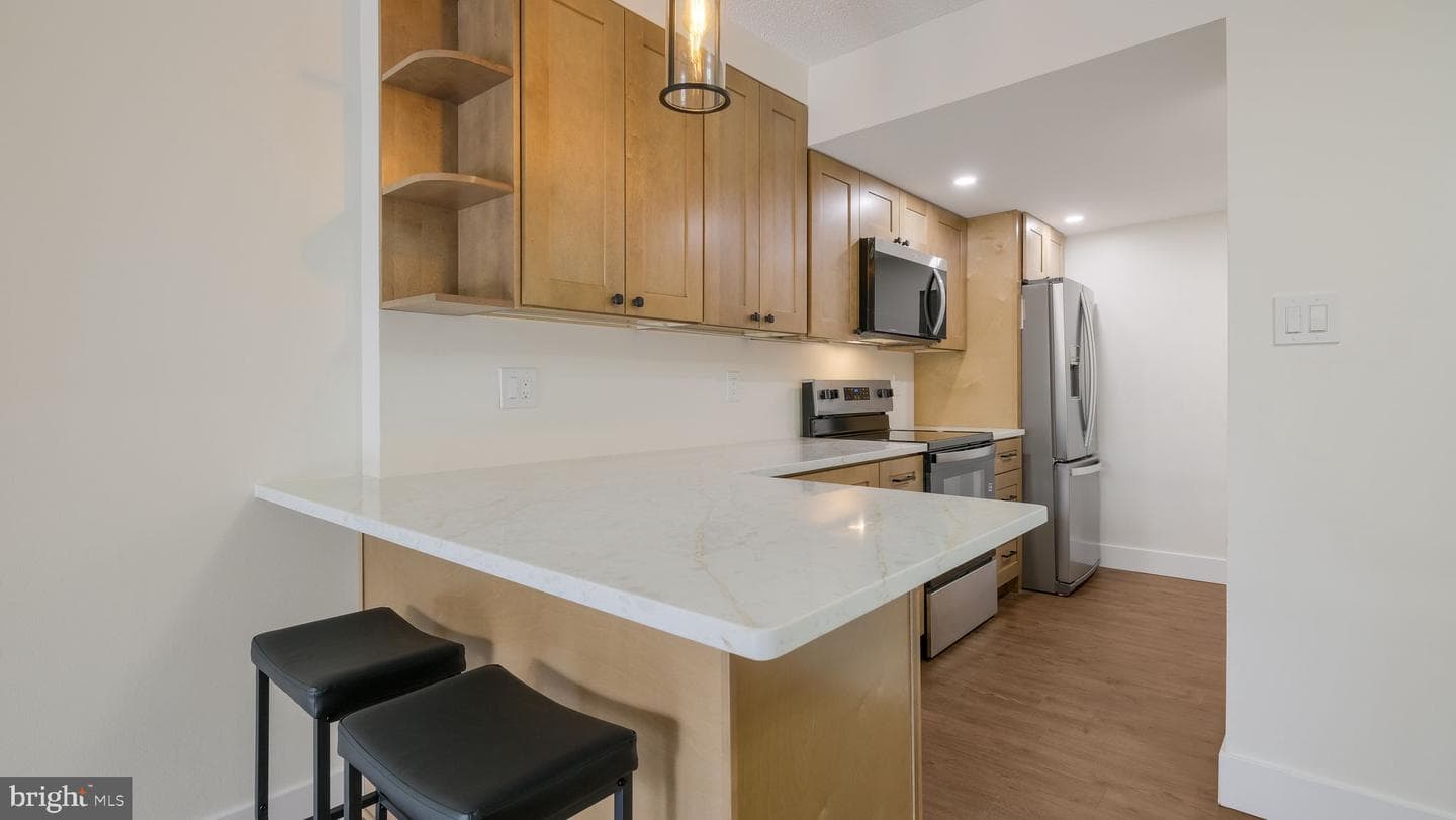 800 Avondale Road #7p photo 3