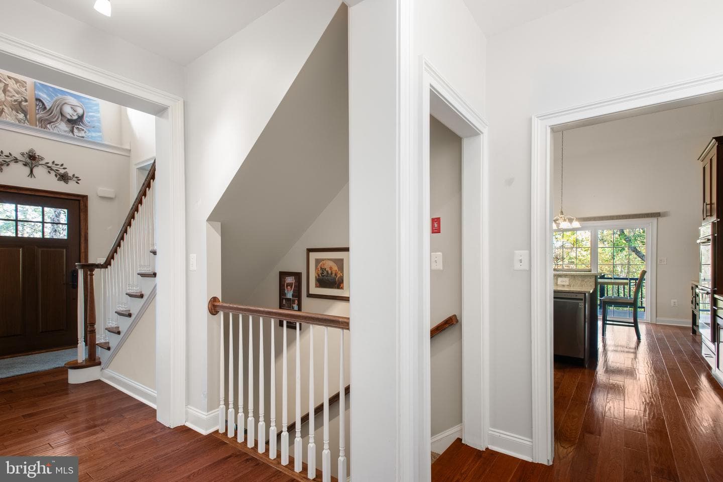 110 Dauphin Drive photo 34