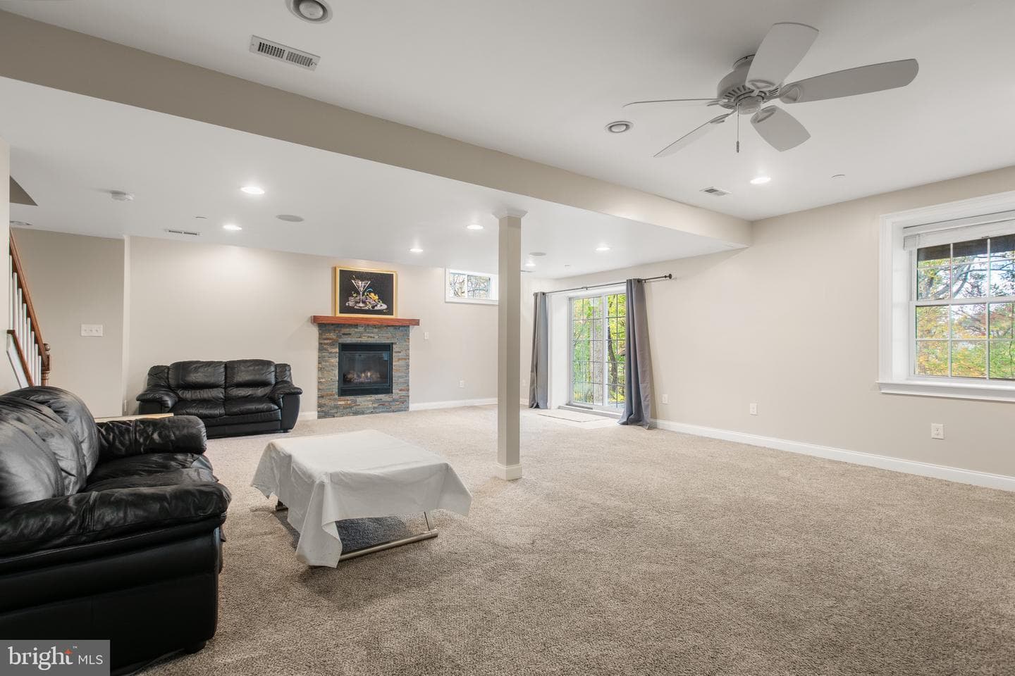 110 Dauphin Drive photo 37