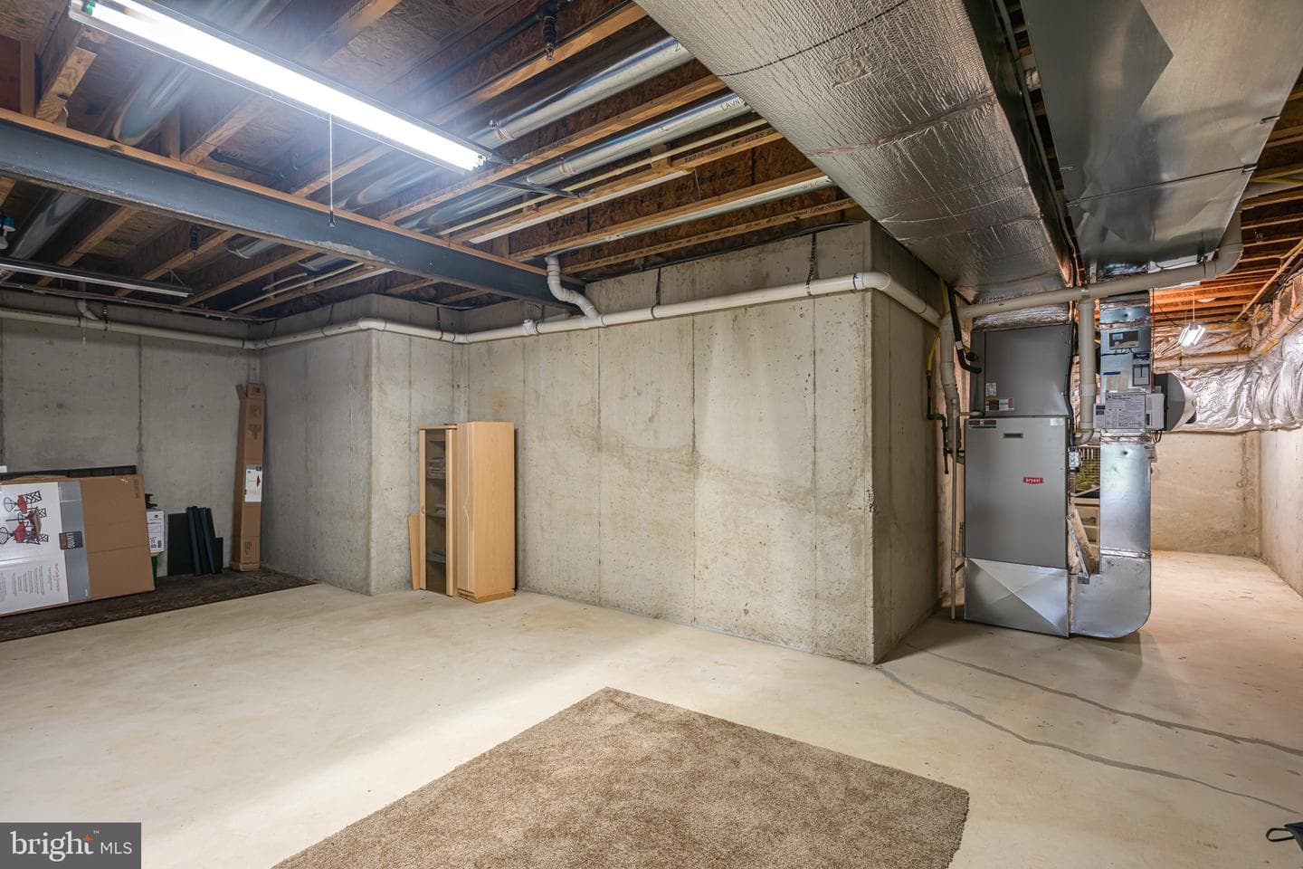 110 Dauphin Drive photo 40