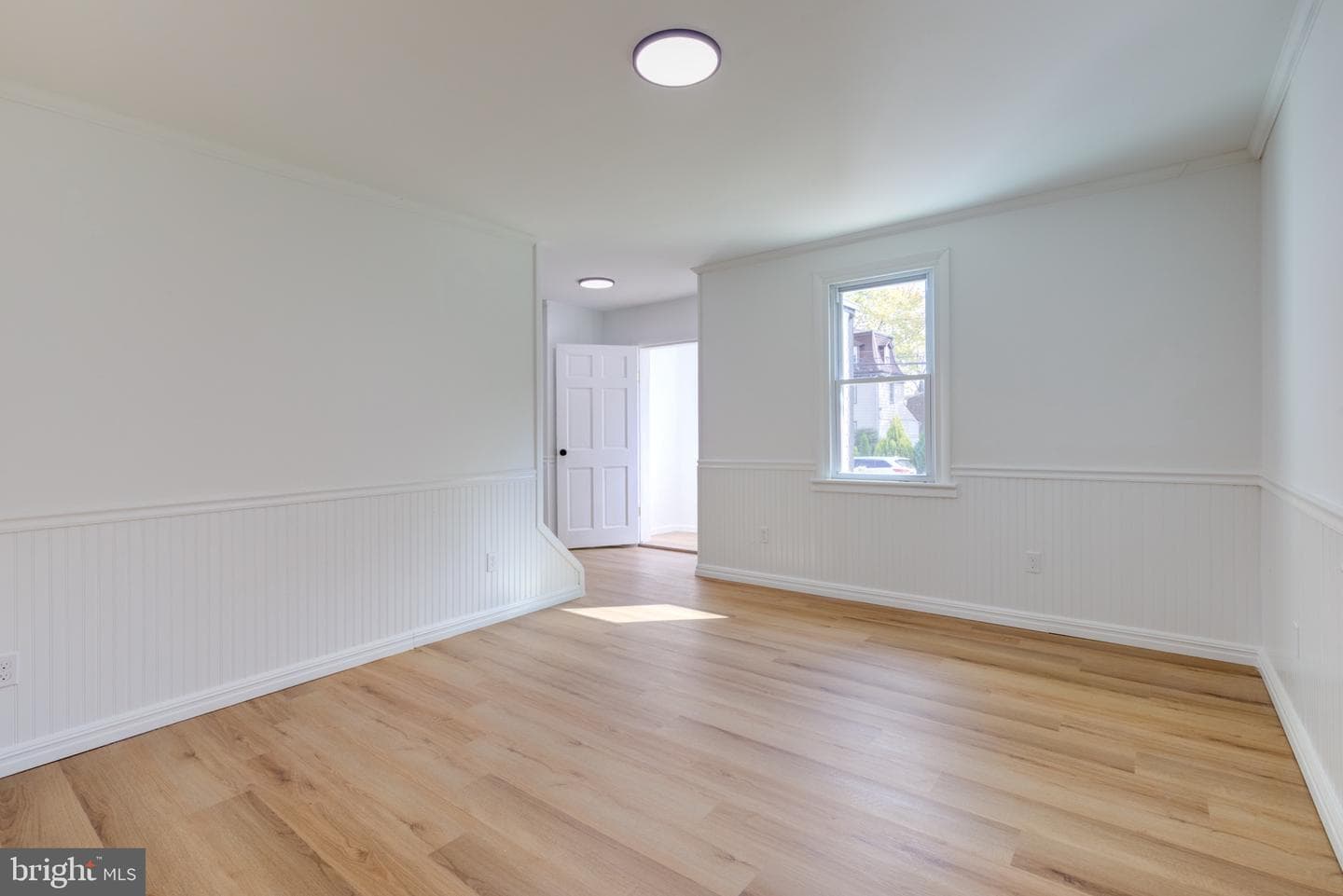 605 Andrews Avenue photo 10