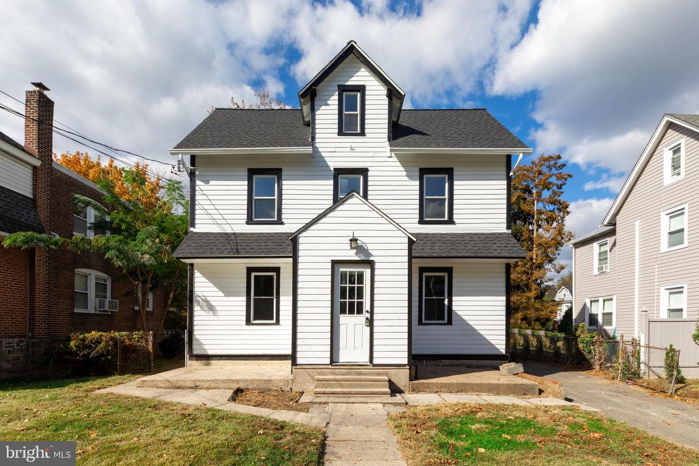 605 Andrews Avenue photo 3