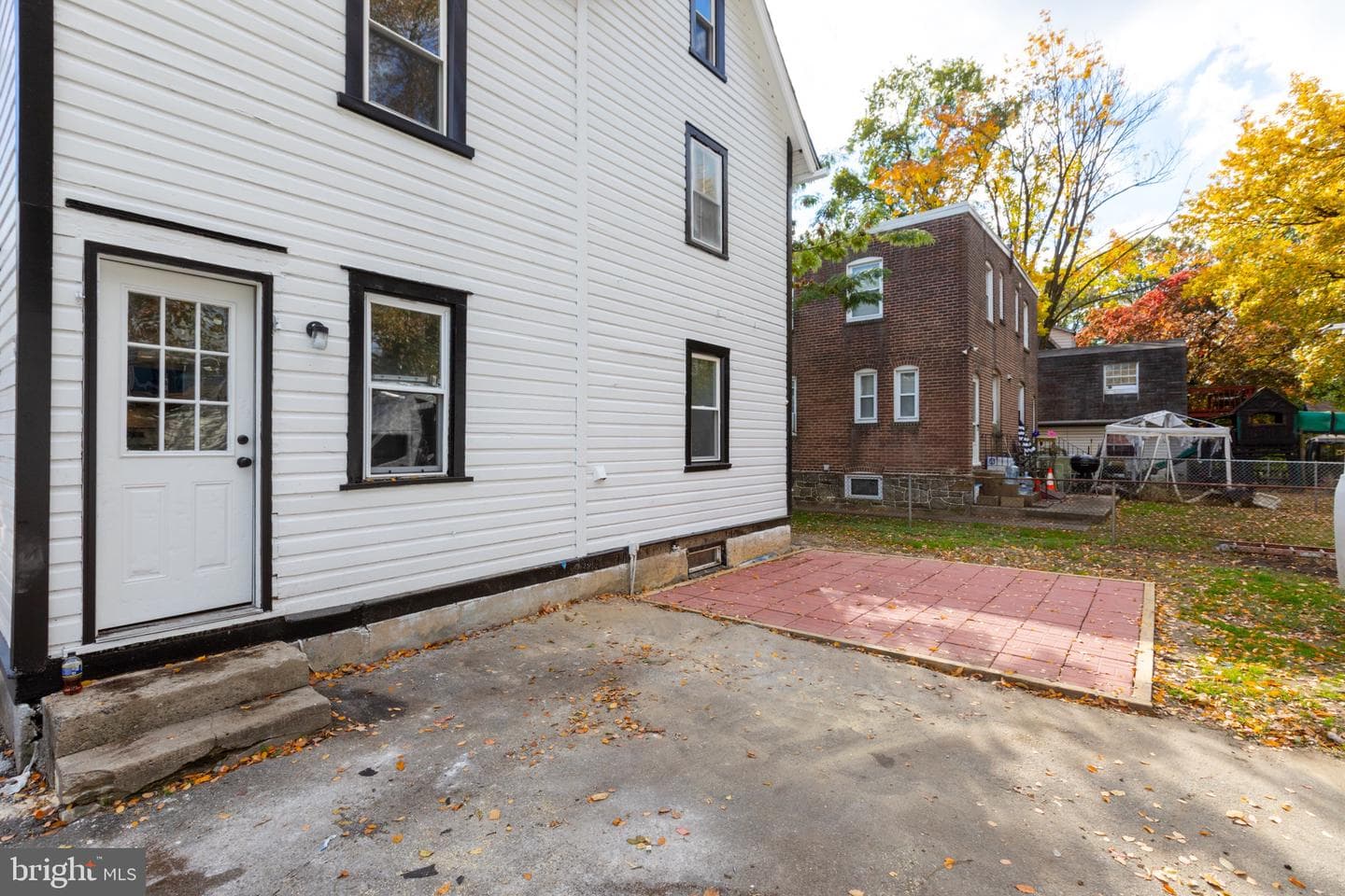 605 Andrews Avenue photo 41