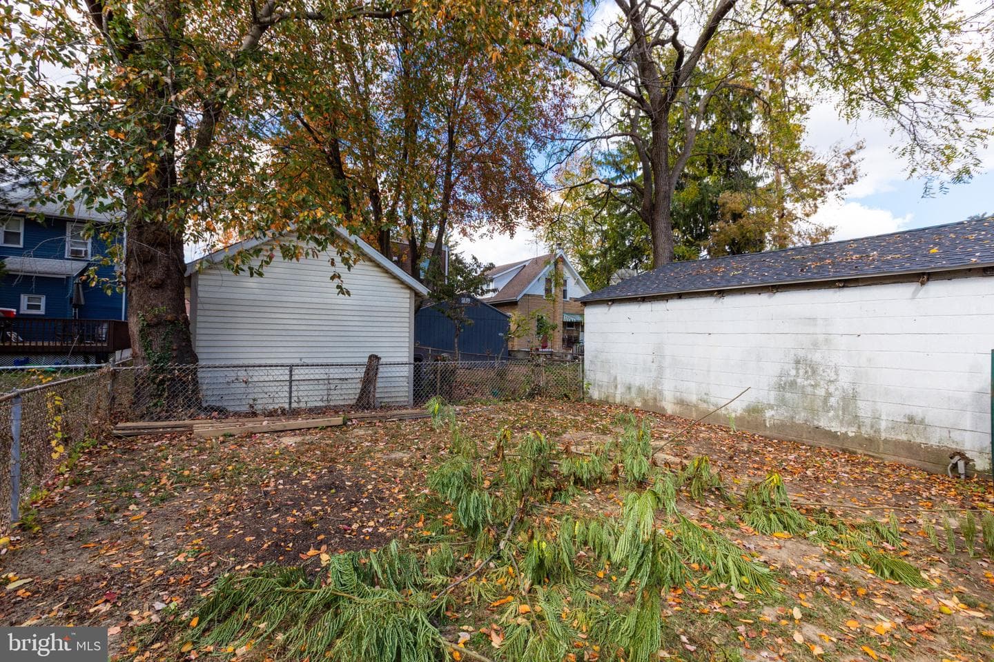 605 Andrews Avenue photo 44