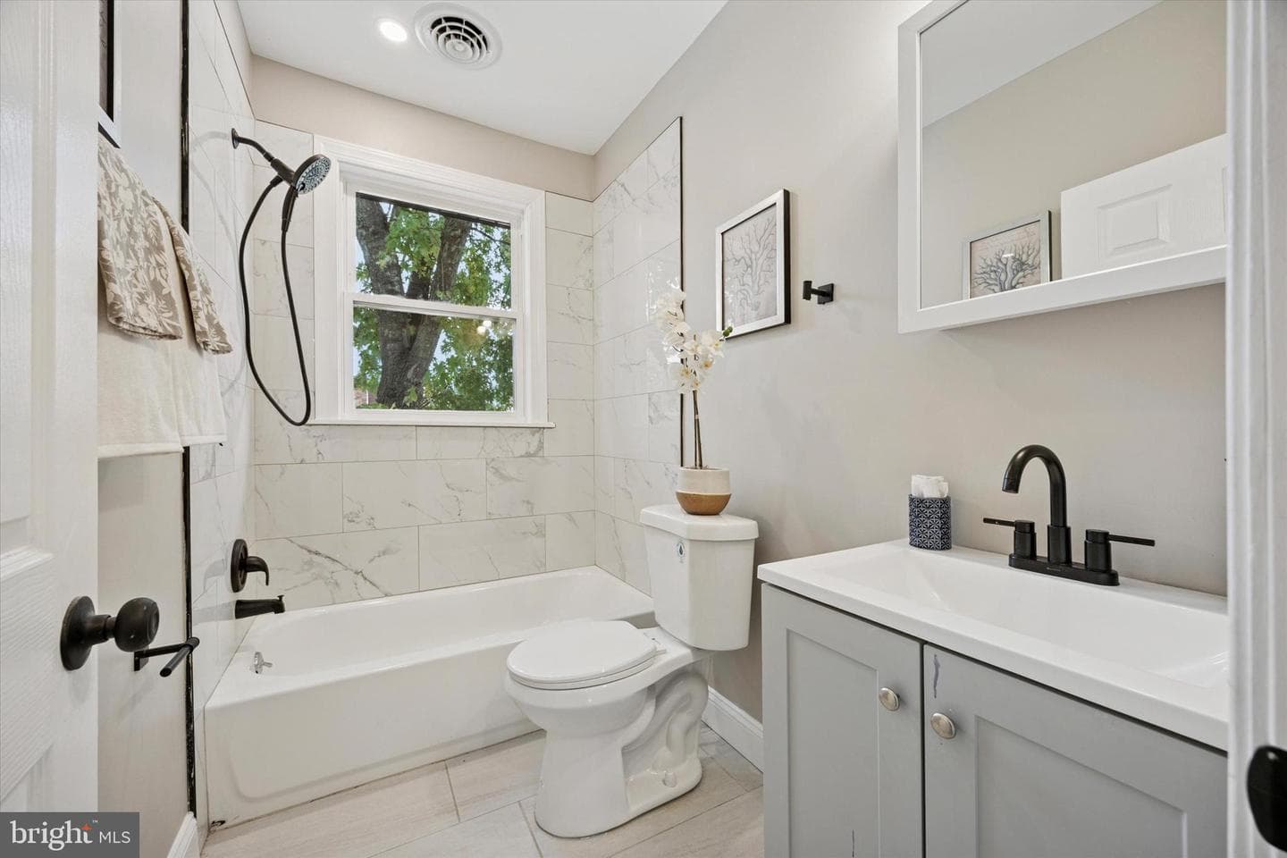 49 Elberon Avenue photo 23