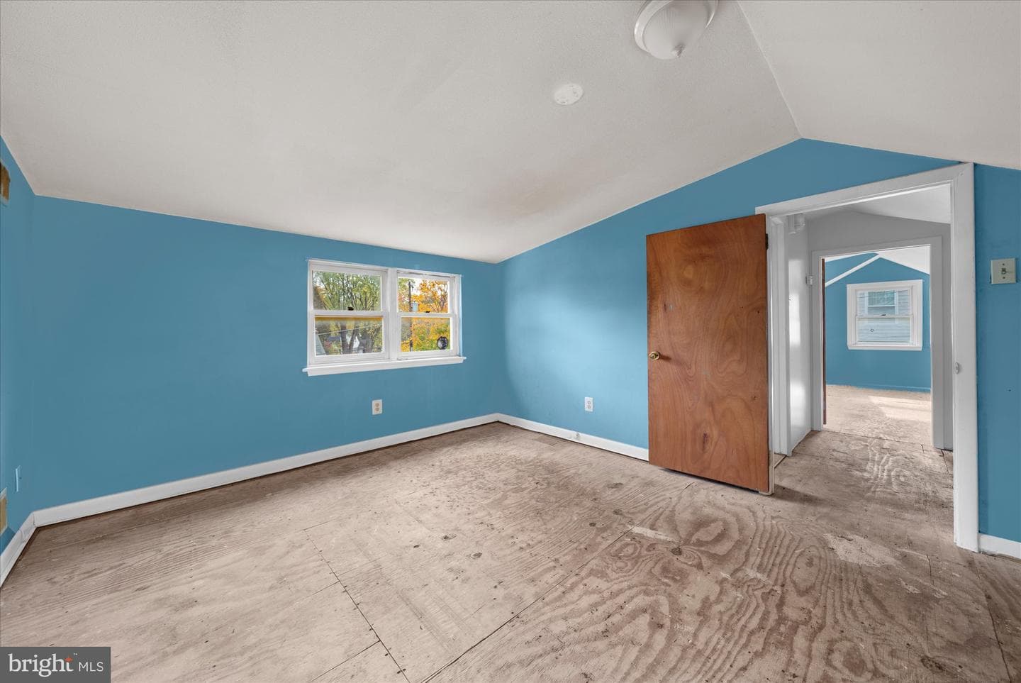 821 Coopertown Road photo 23