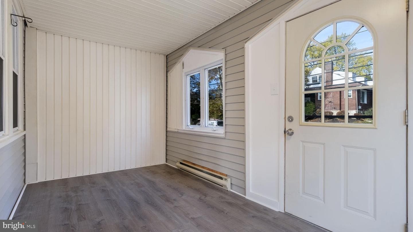 552 9th Avenue photo 3