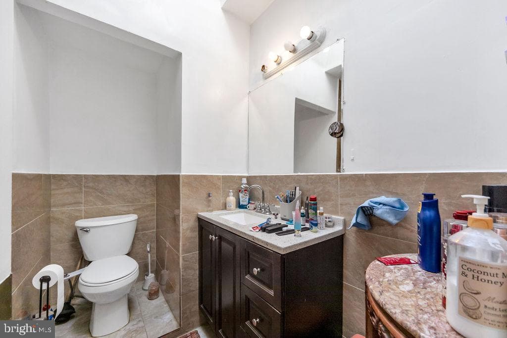 40 Lamport Road photo 13