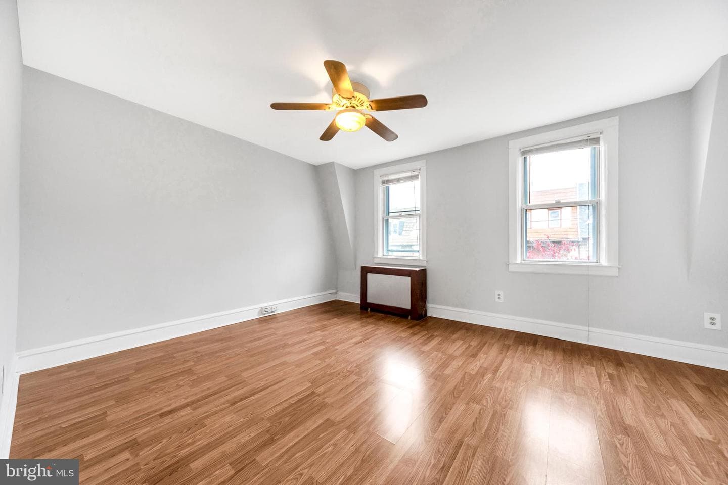 506 Hampden Road photo 17