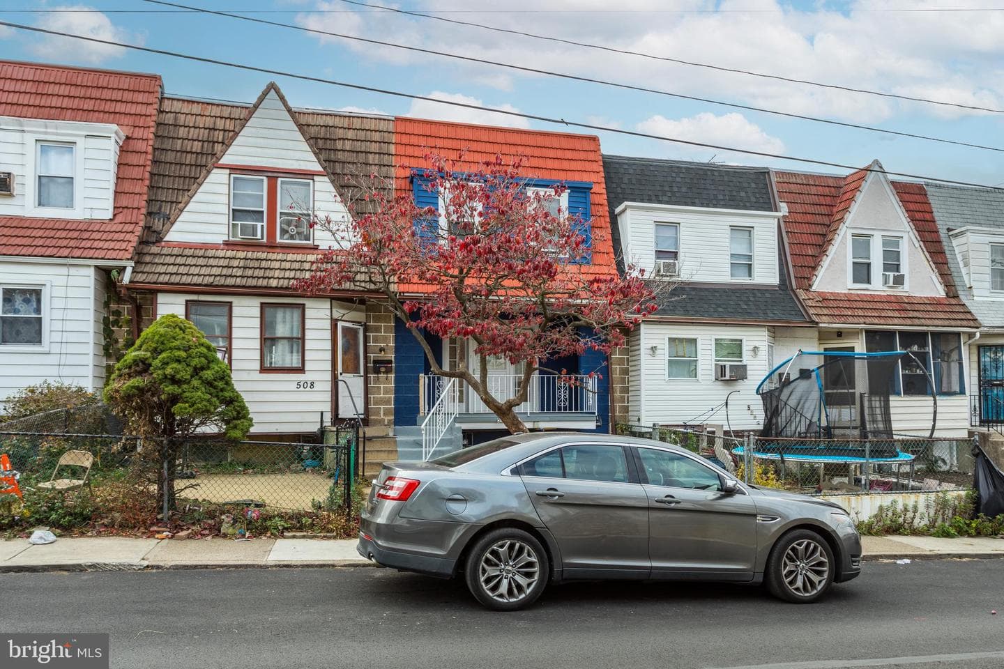 506 Hampden Road photo 2