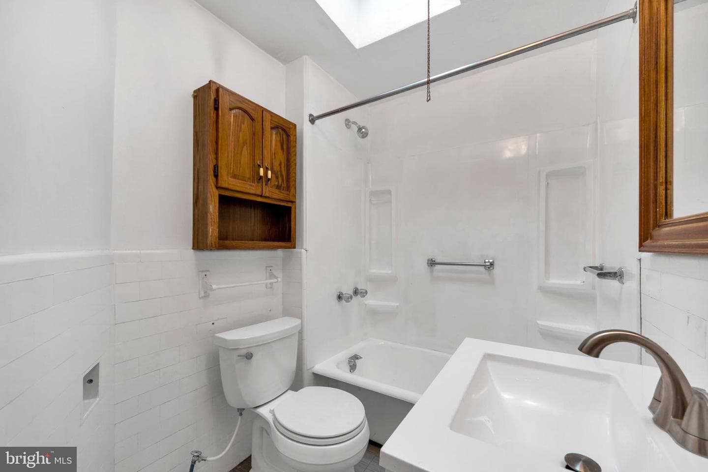 506 Hampden Road photo 20
