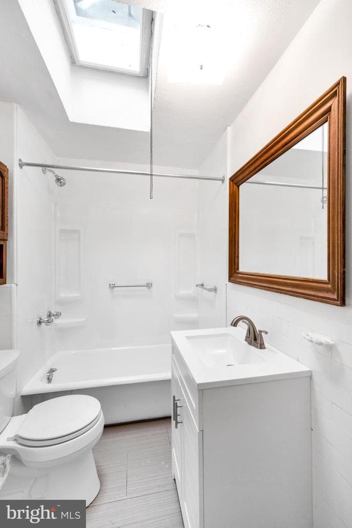 506 Hampden Road photo 22