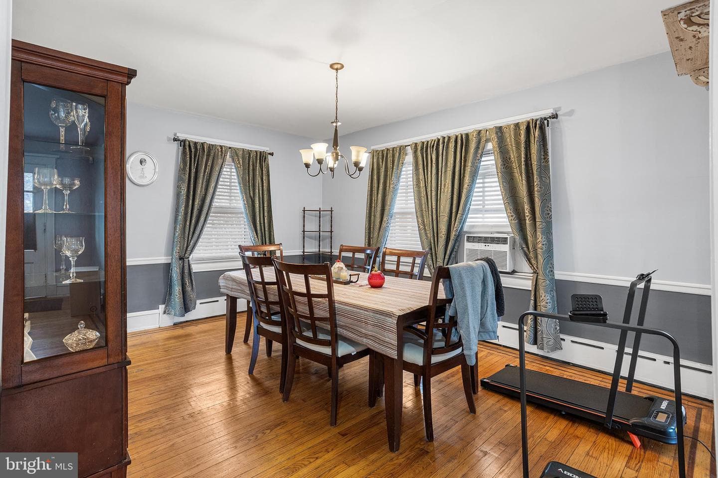 3765 Highland Avenue photo 9