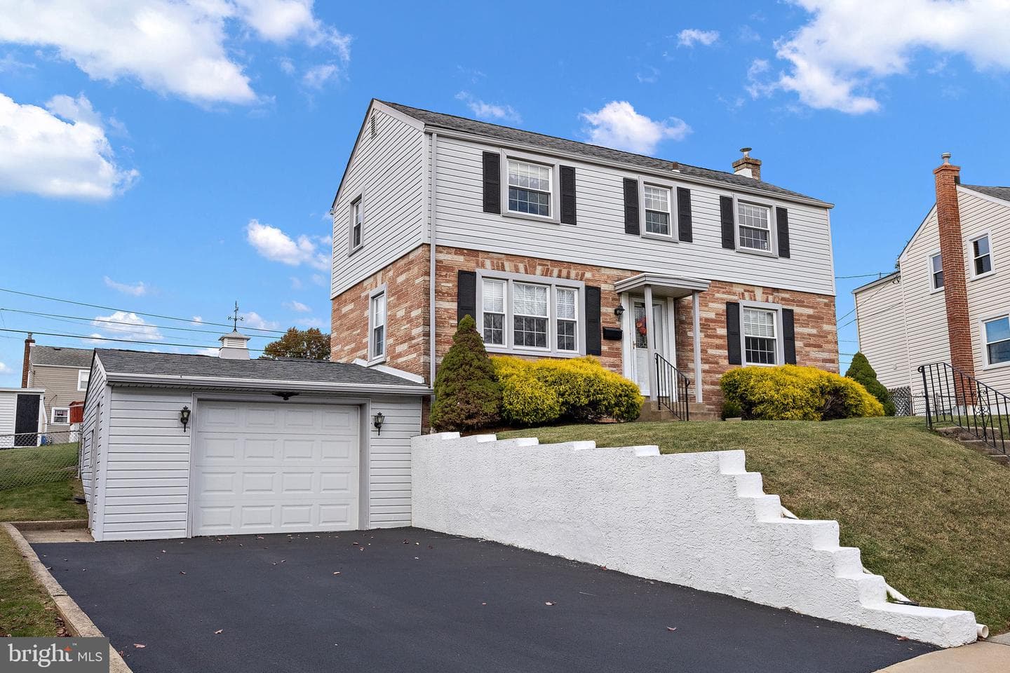 109 Edgar Avenue photo 1