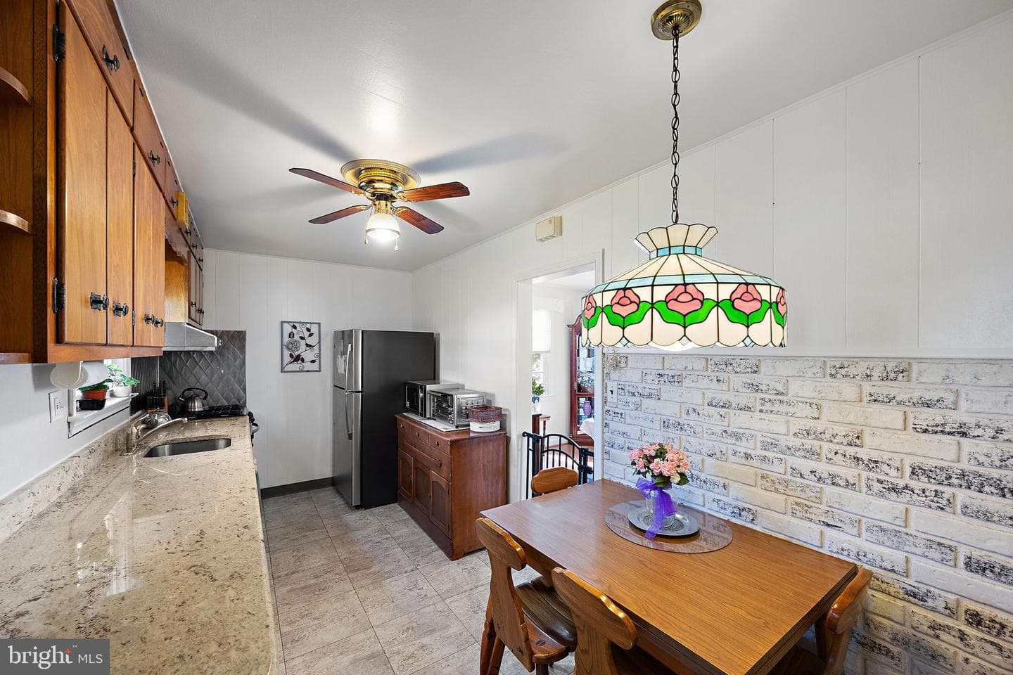 109 Edgar Avenue photo 8