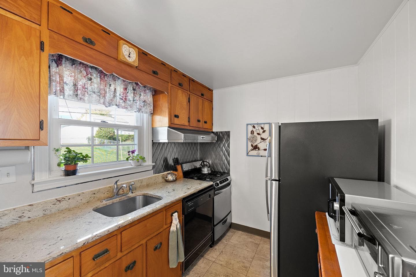 109 Edgar Avenue photo 9
