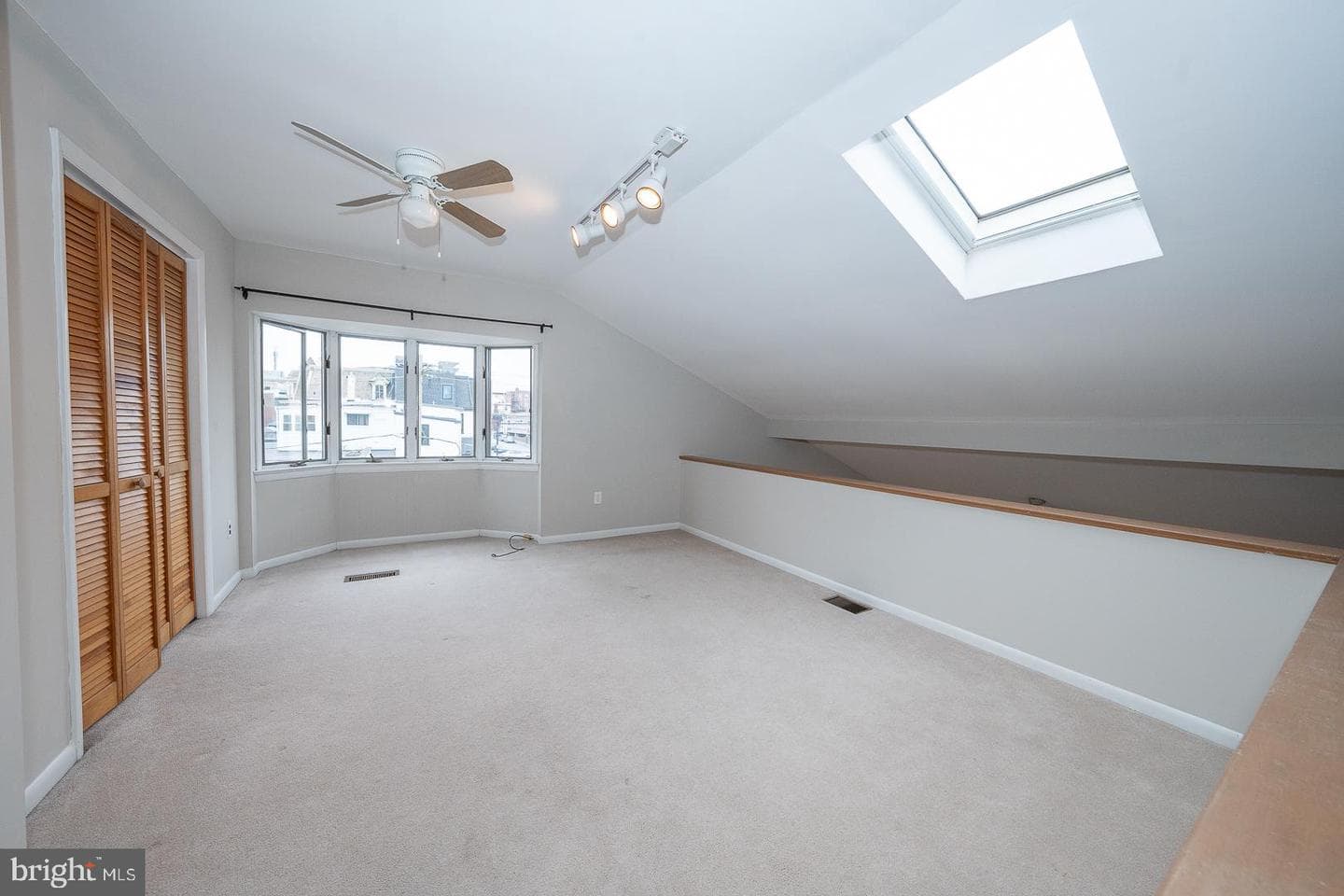 300 S Olive Street #2b photo 25