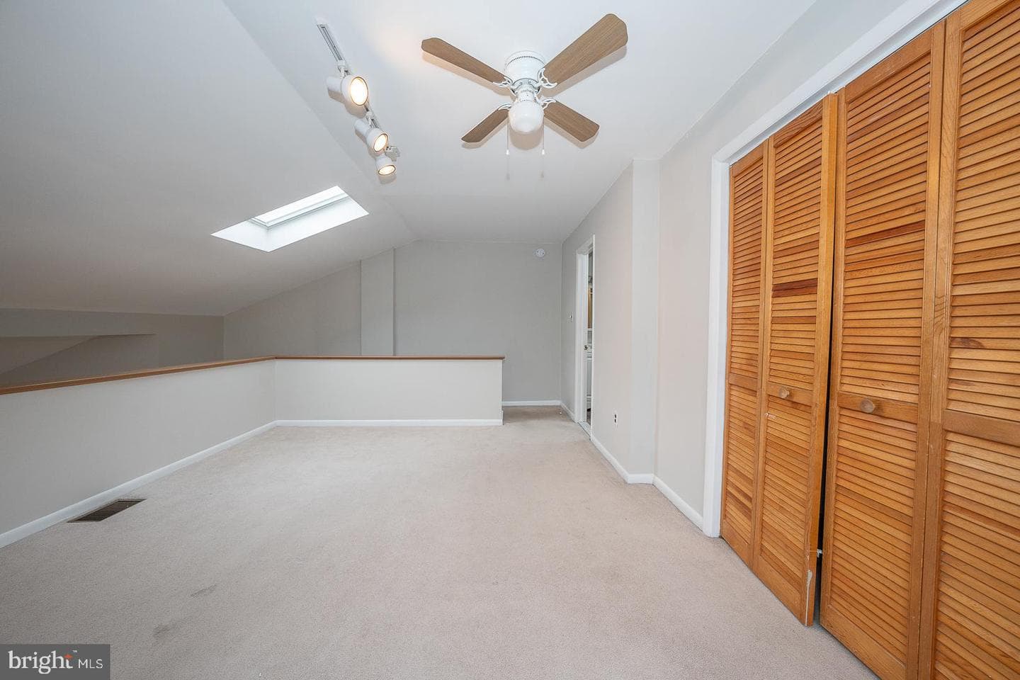 300 S Olive Street #2b photo 28