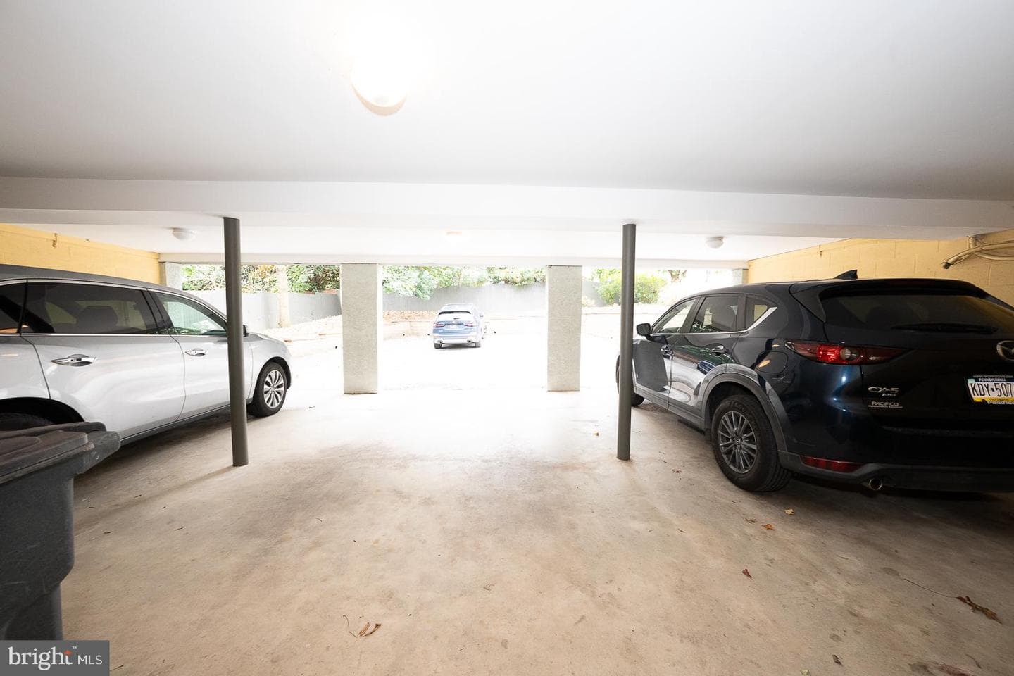 300 S Olive Street #2b photo 34