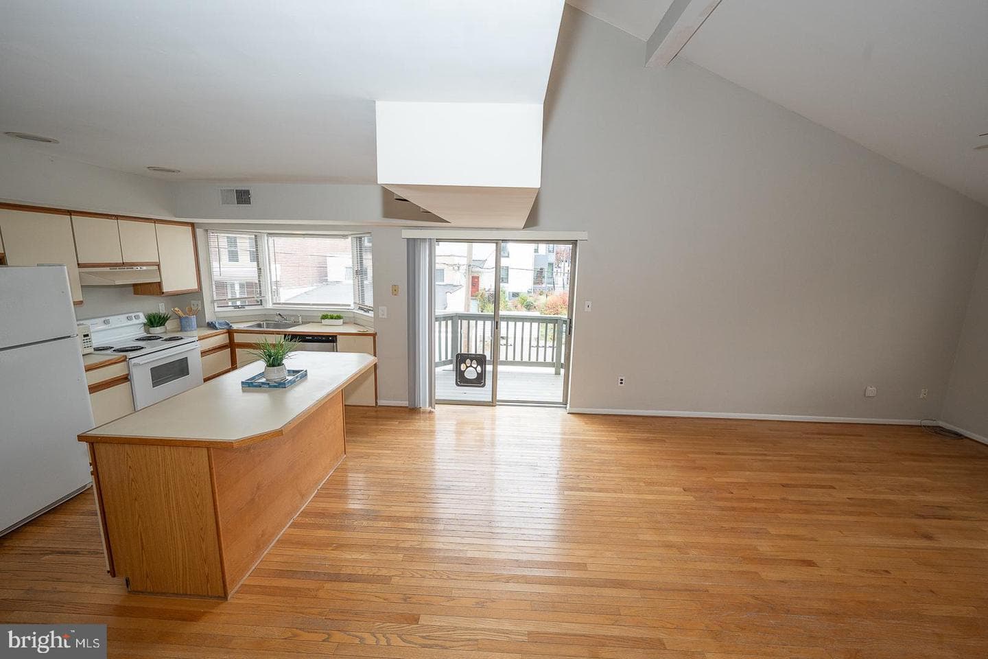 300 S Olive Street #2b photo 9