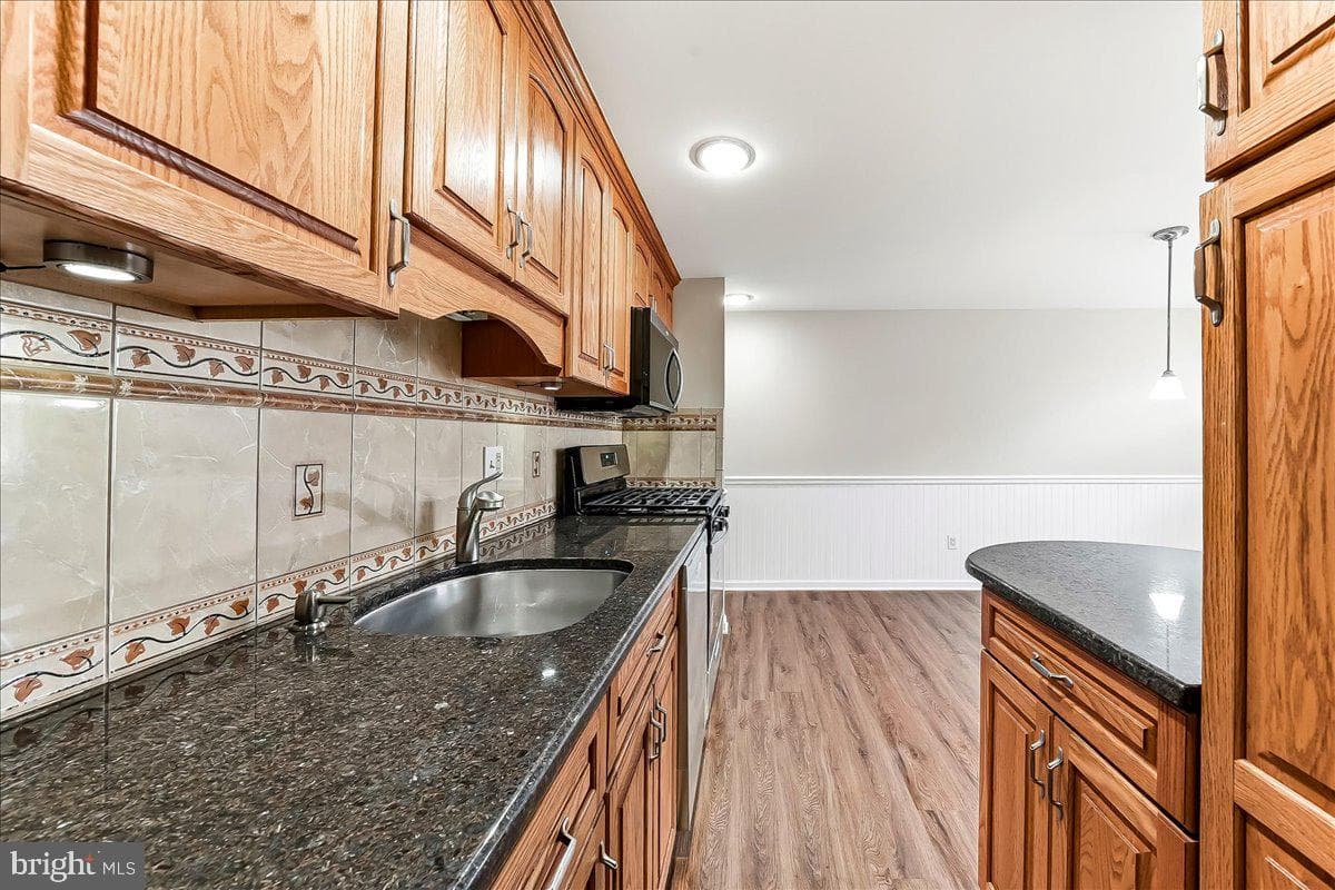 159 Chadwick Avenue photo 10