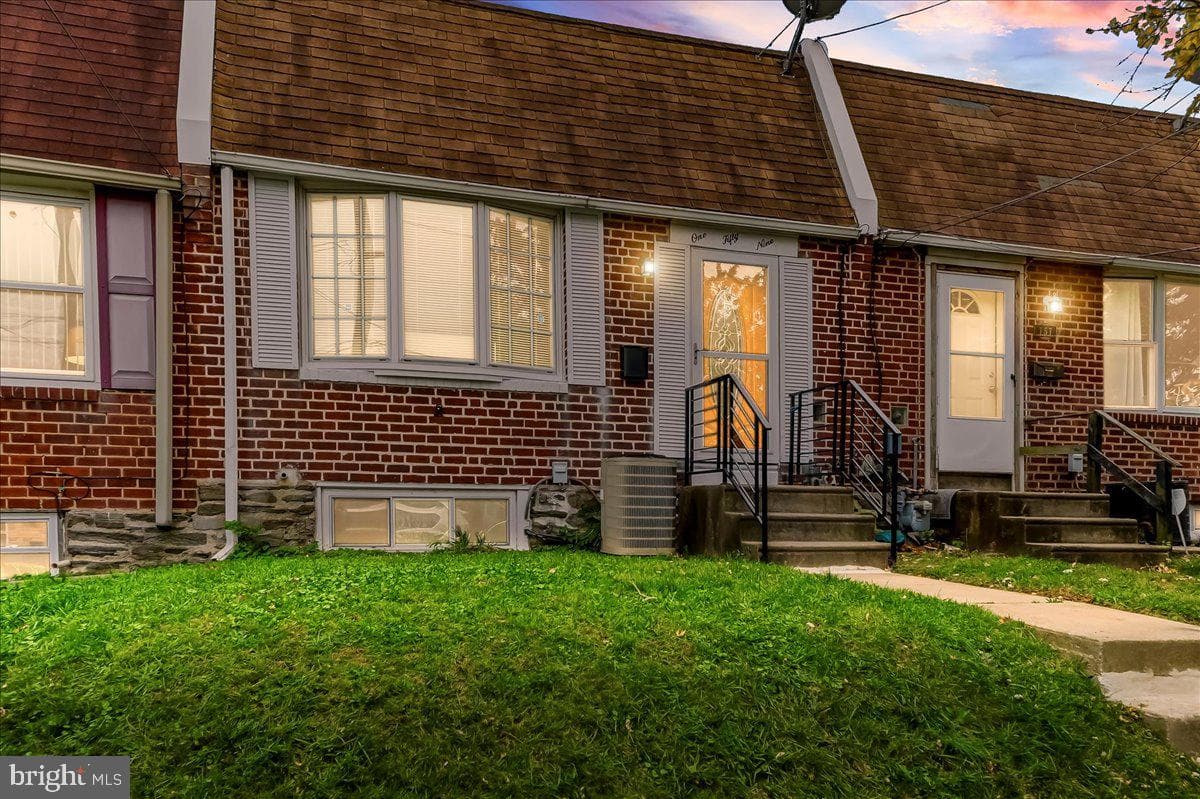 159 Chadwick Avenue photo 2