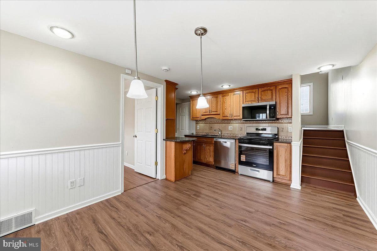 159 Chadwick Avenue photo 7