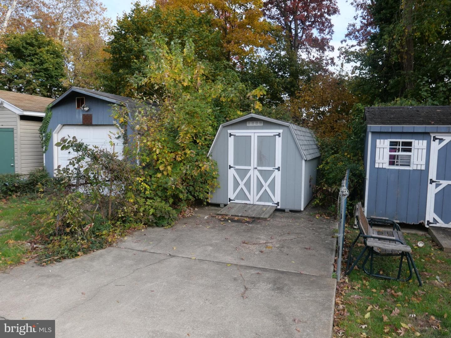 289 Whitehall Drive photo 25