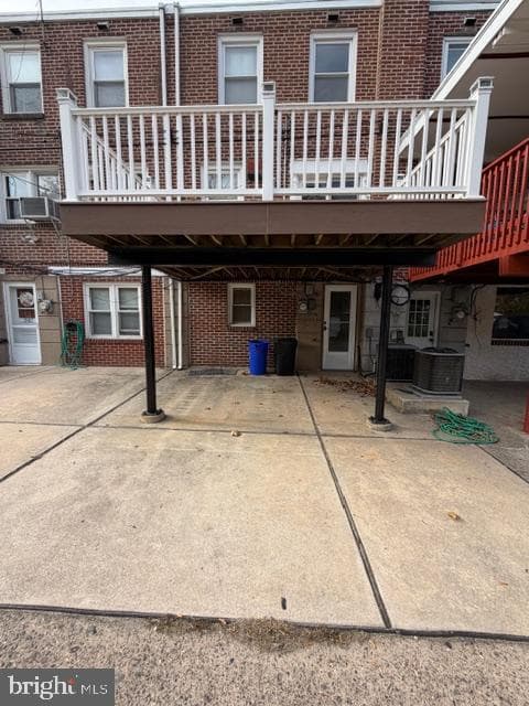 289 Whitehall Drive photo 26