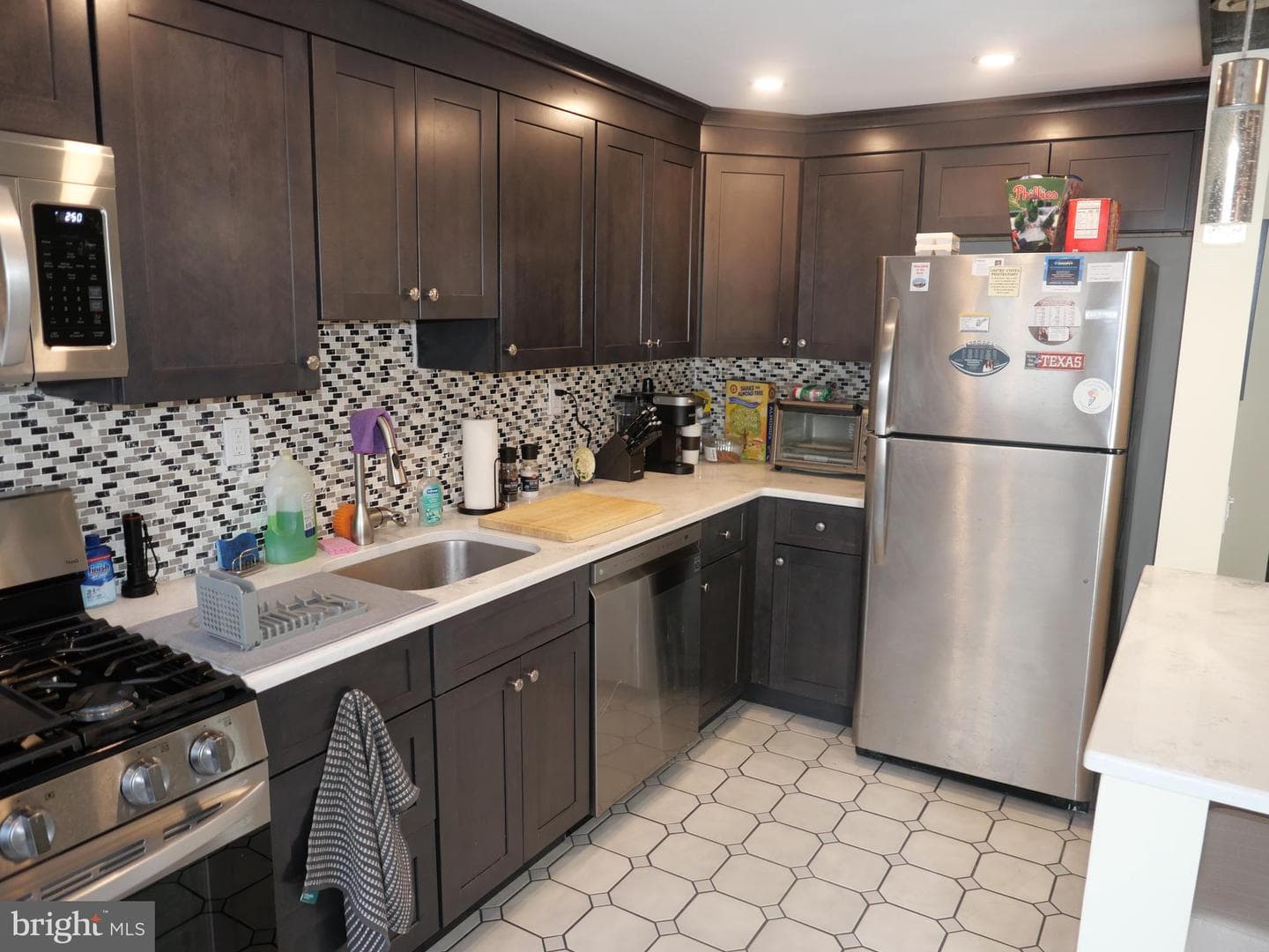289 Whitehall Drive photo 8