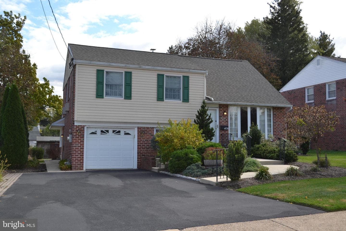 409 Melvin Drive photo 9