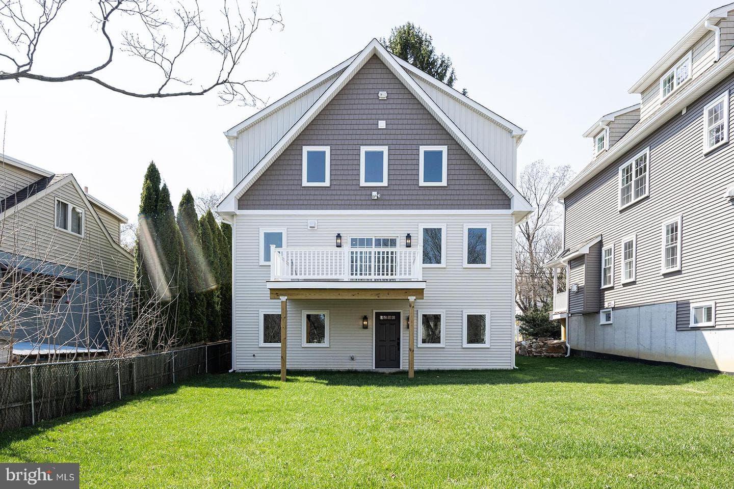 607 Summer Street photo 43