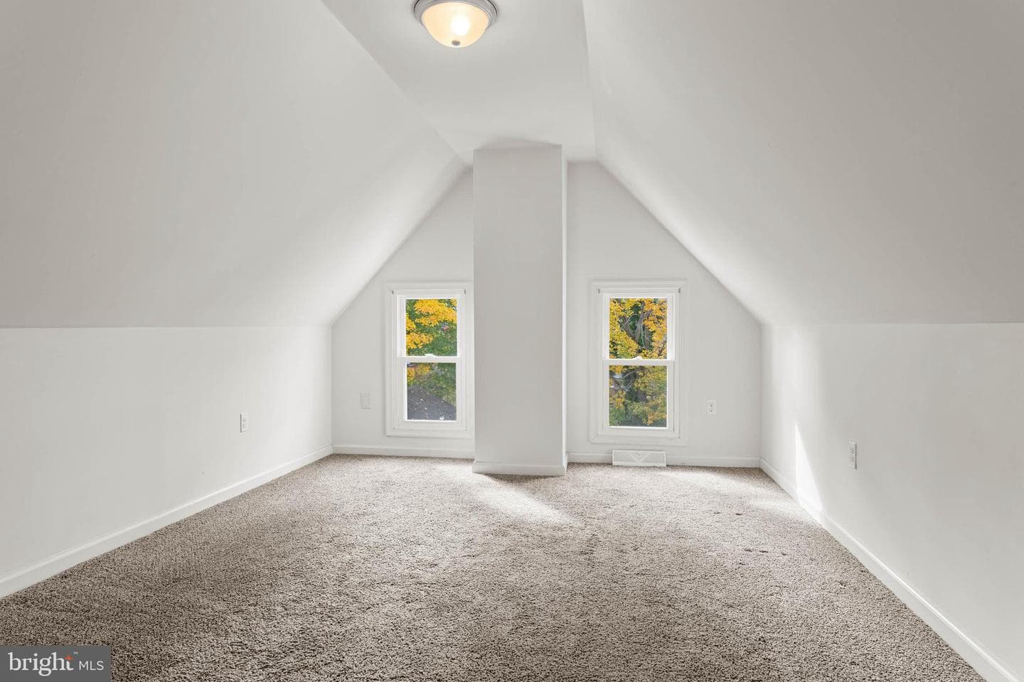 115 President Avenue photo 24