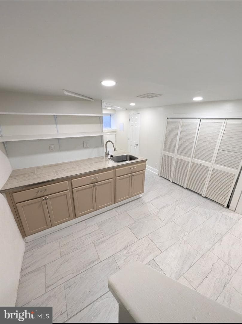 9 Berbro Avenue photo 48