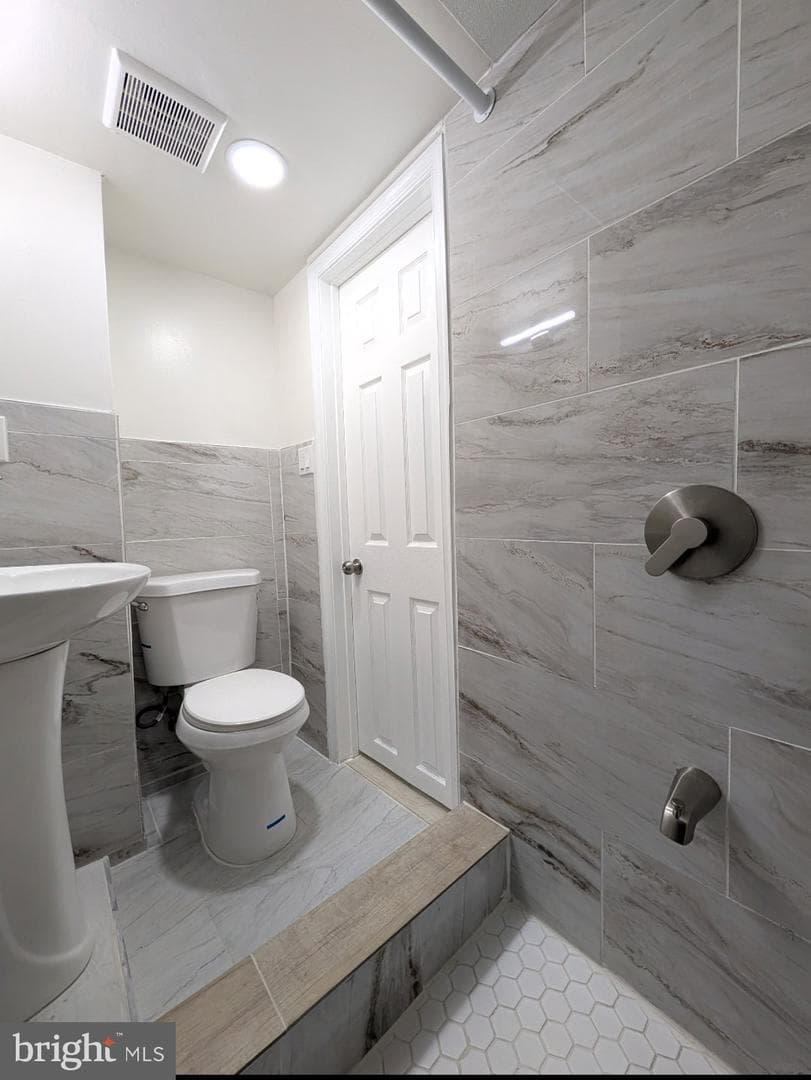 9 Berbro Avenue photo 54