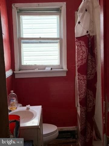 715 W 5th Street photo 7