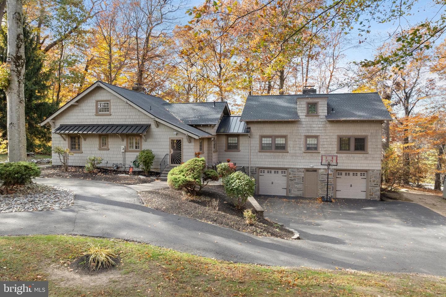 1116 Wooded Way Drive