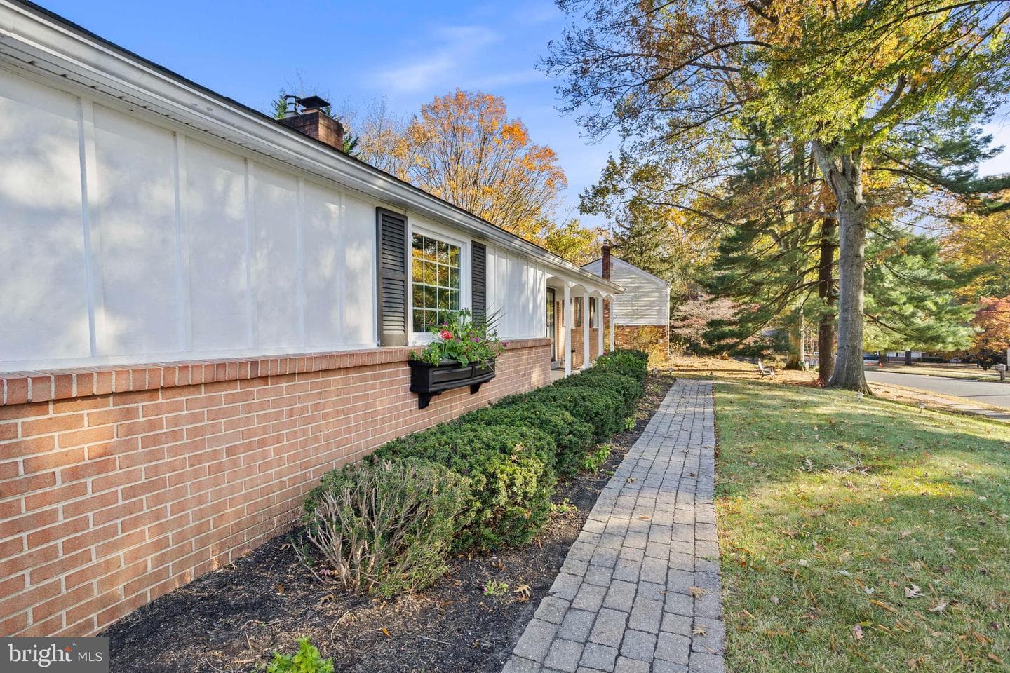 504 Minshall Road photo 3