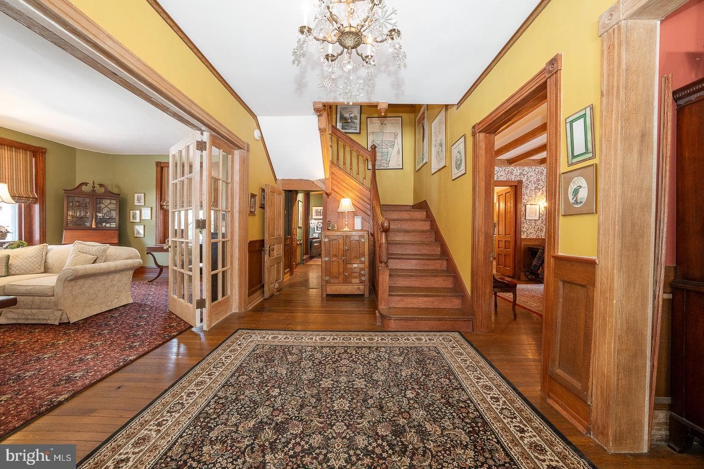 421 Midland Avenue photo 5