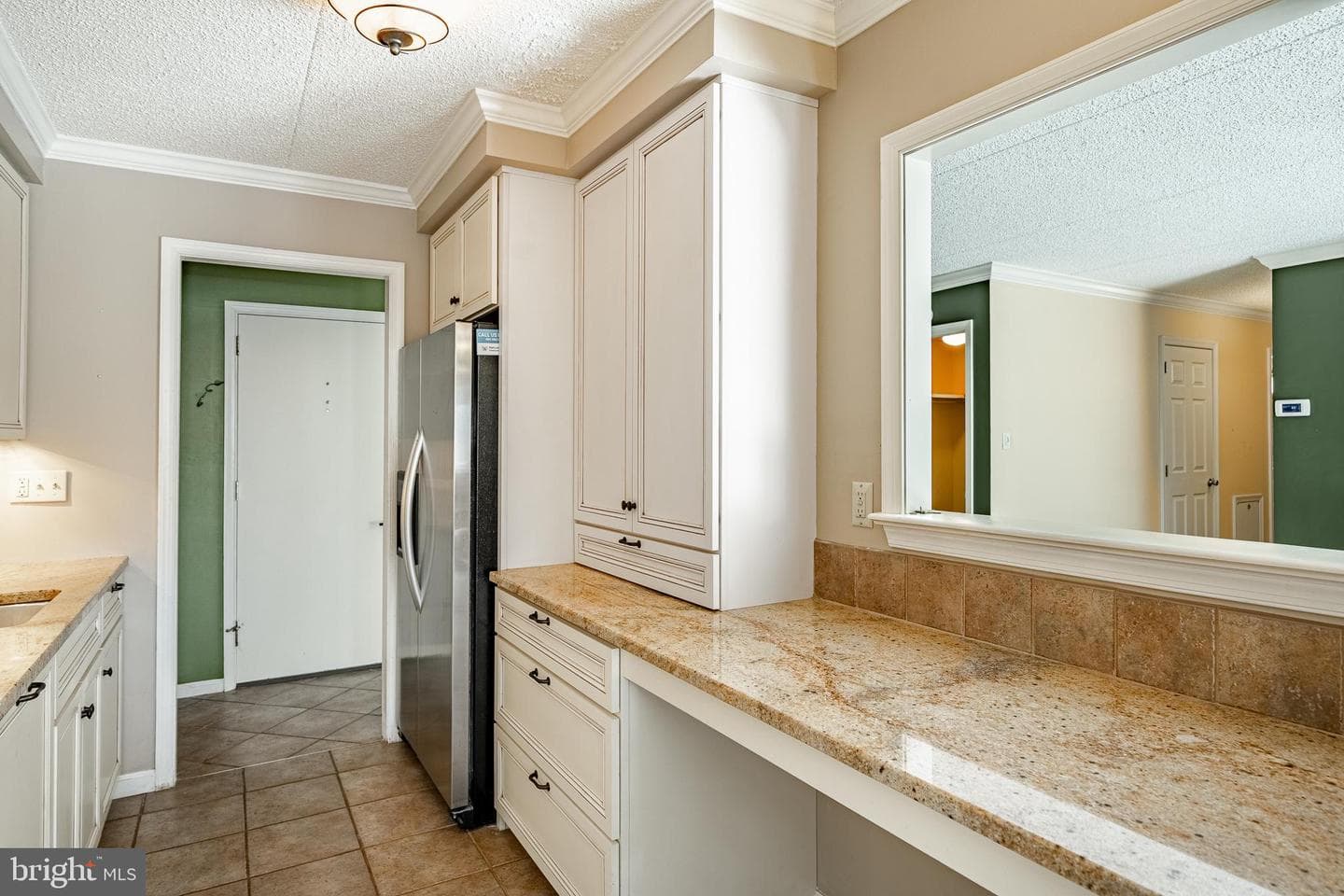 307 B000 Summit Drive ##b photo 12