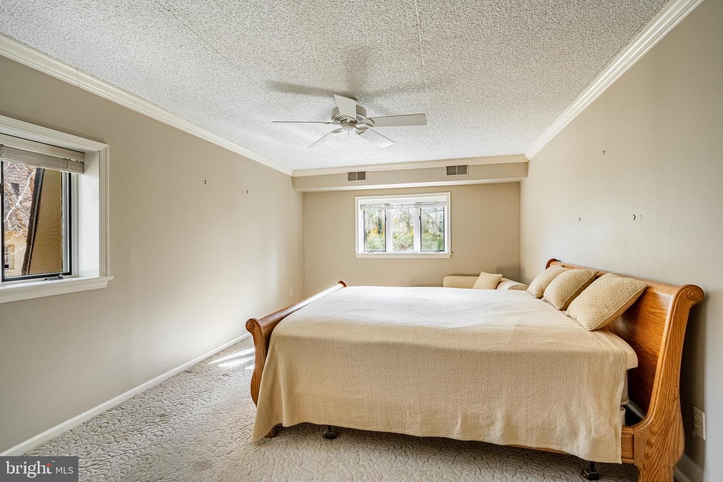 307 B000 Summit Drive ##b photo 27