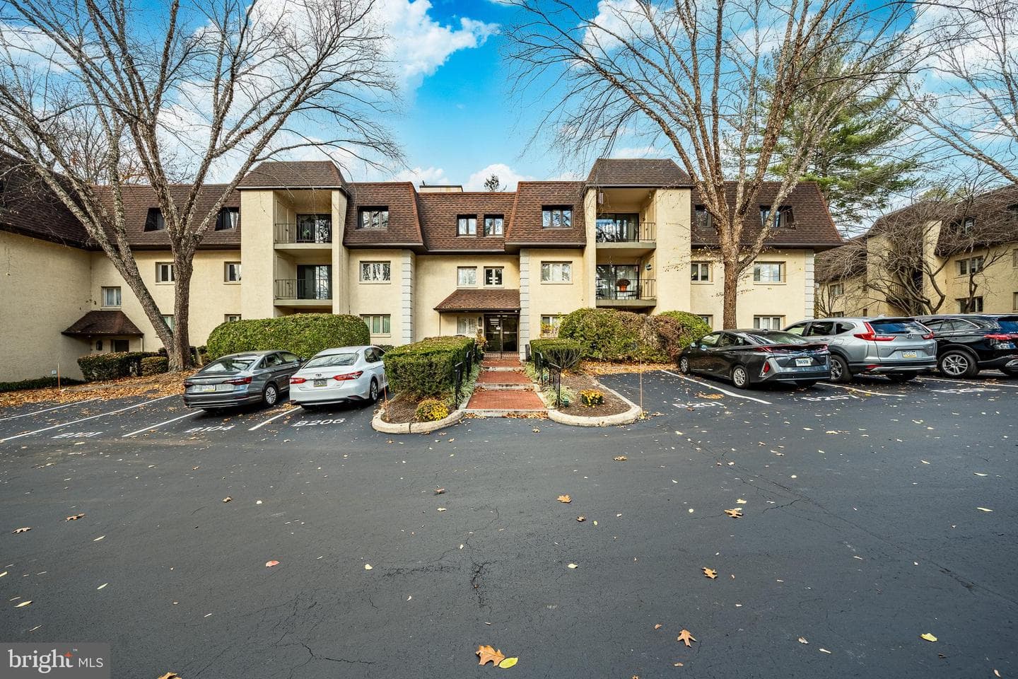 307 B000 Summit Drive ##b photo 35