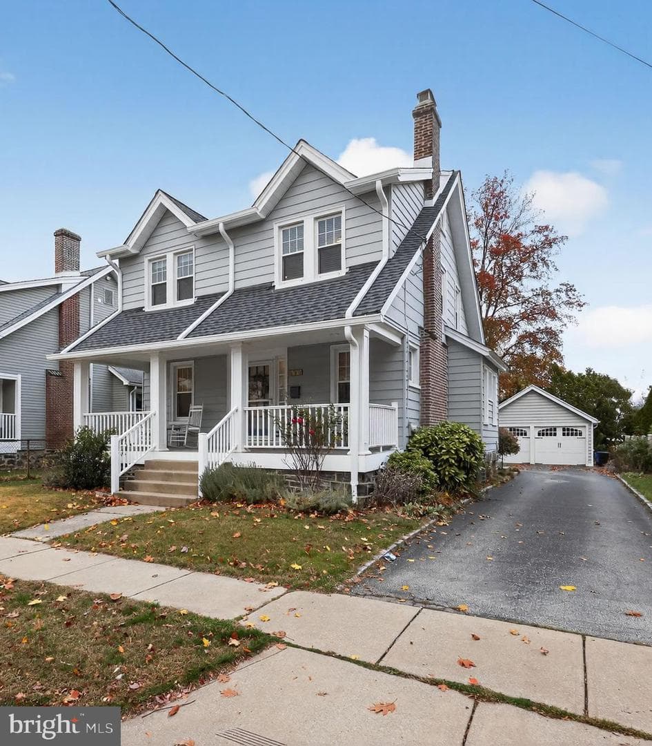 128 Campbell Avenue photo 1